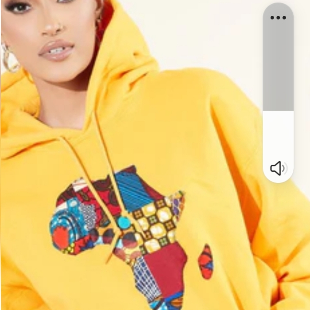 YELLOW HOODED SWEAT SHIRT